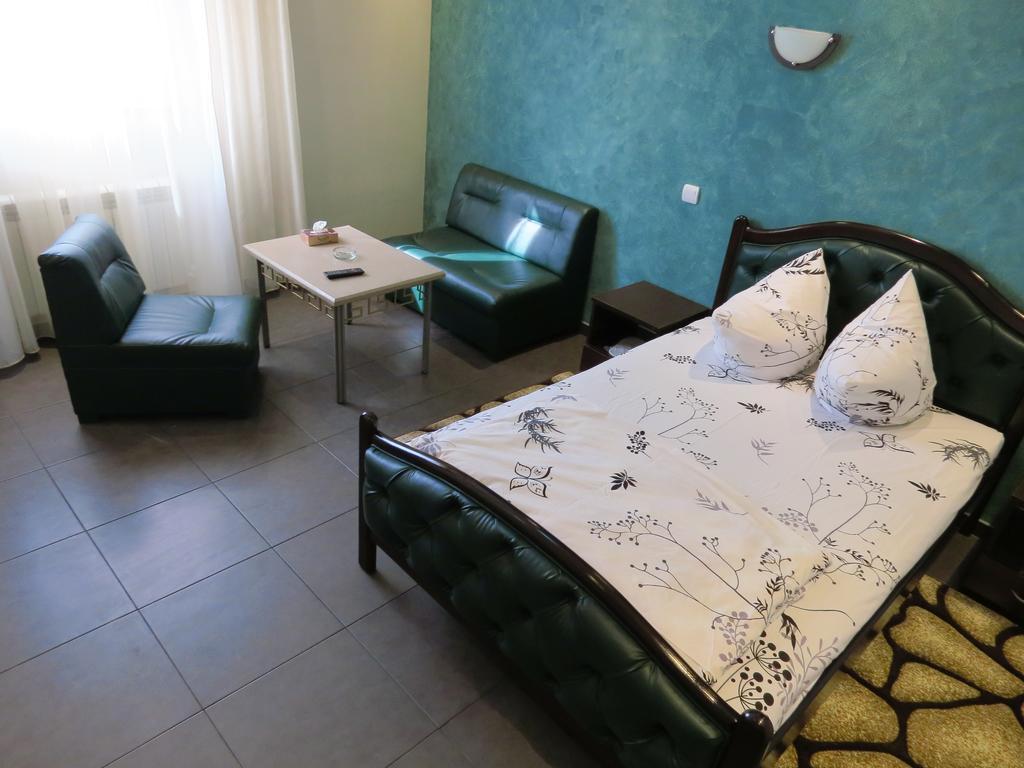 White House Hotel Jerevan Rum bild