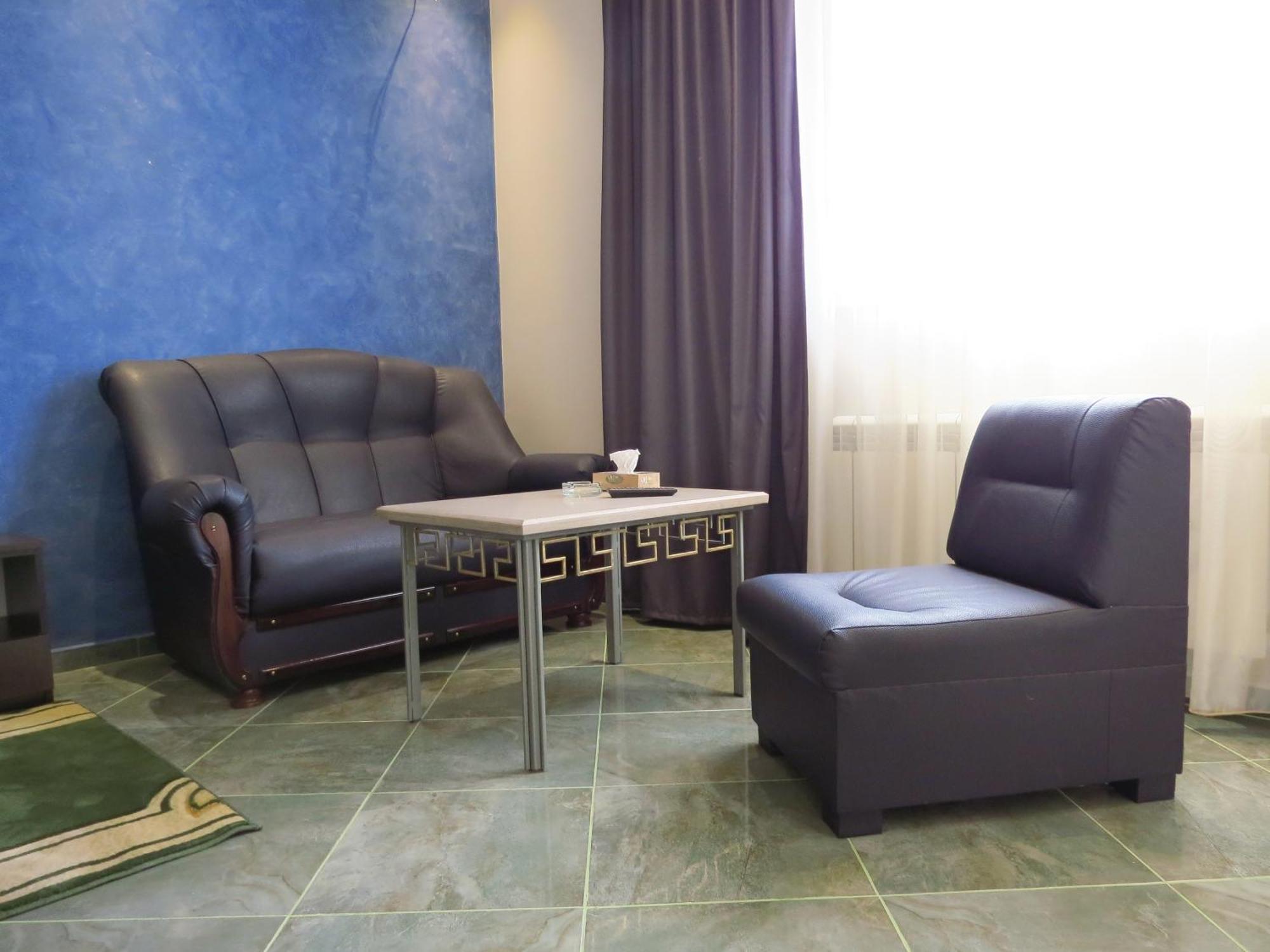 White House Hotel Jerevan Rum bild
